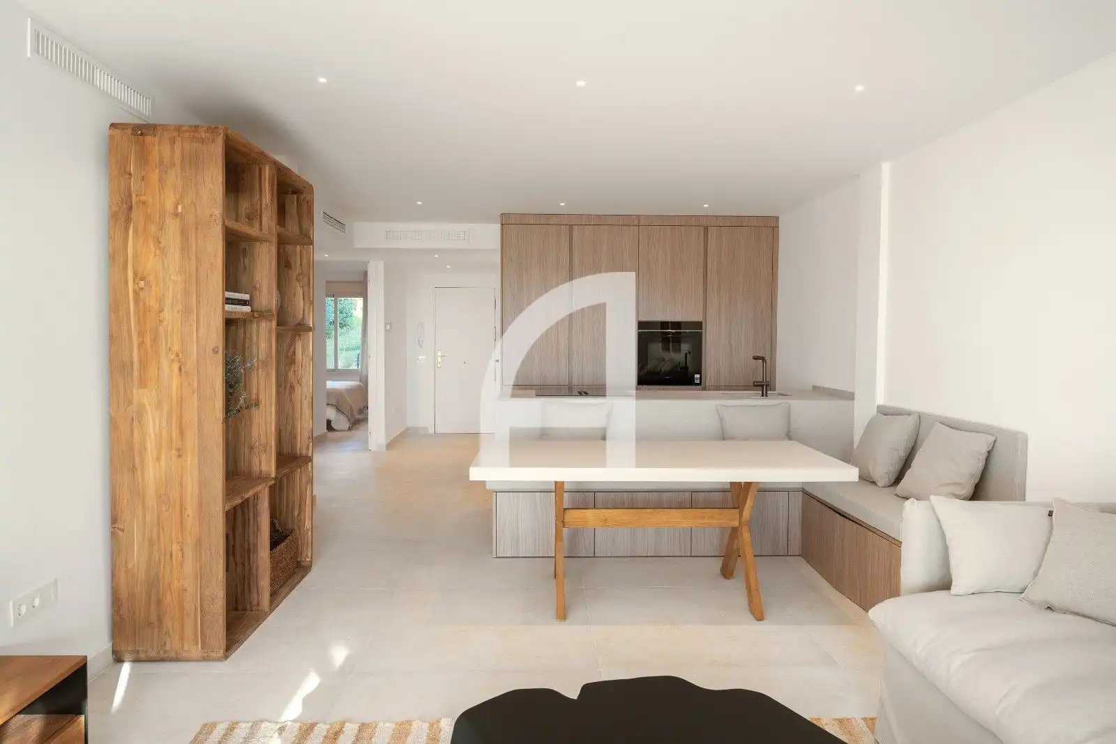 Sala de estar de Piso en venta en Marbella con Aire acondicionado, Calefacción y Terraza