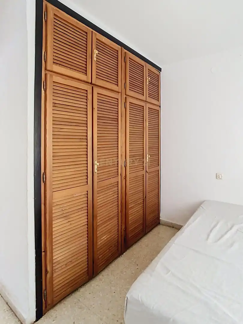 Habitación de Piso en venta en Benalmádena con Horno y Balcón