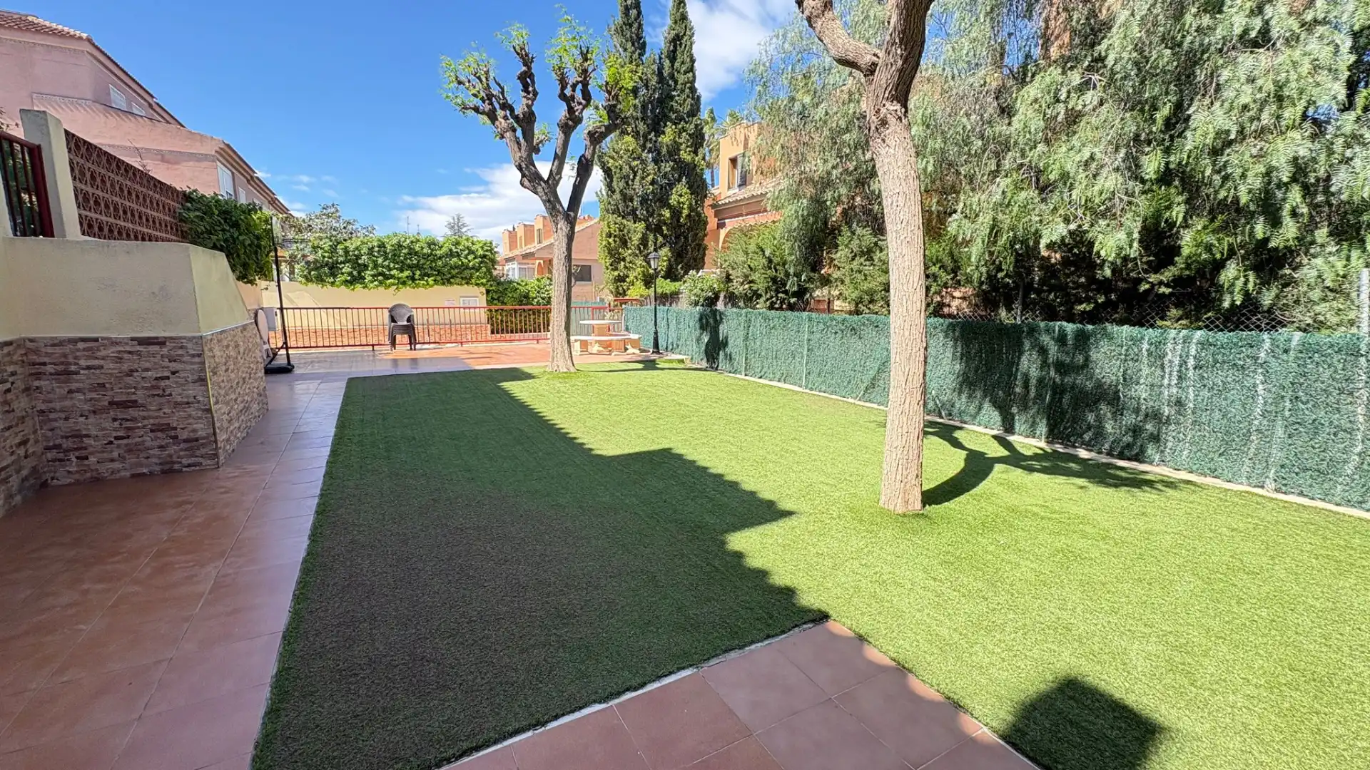 Jardí de Casa adosada en venda en Murcia amb Aire condicionat, Balcó i Piscina comunitària