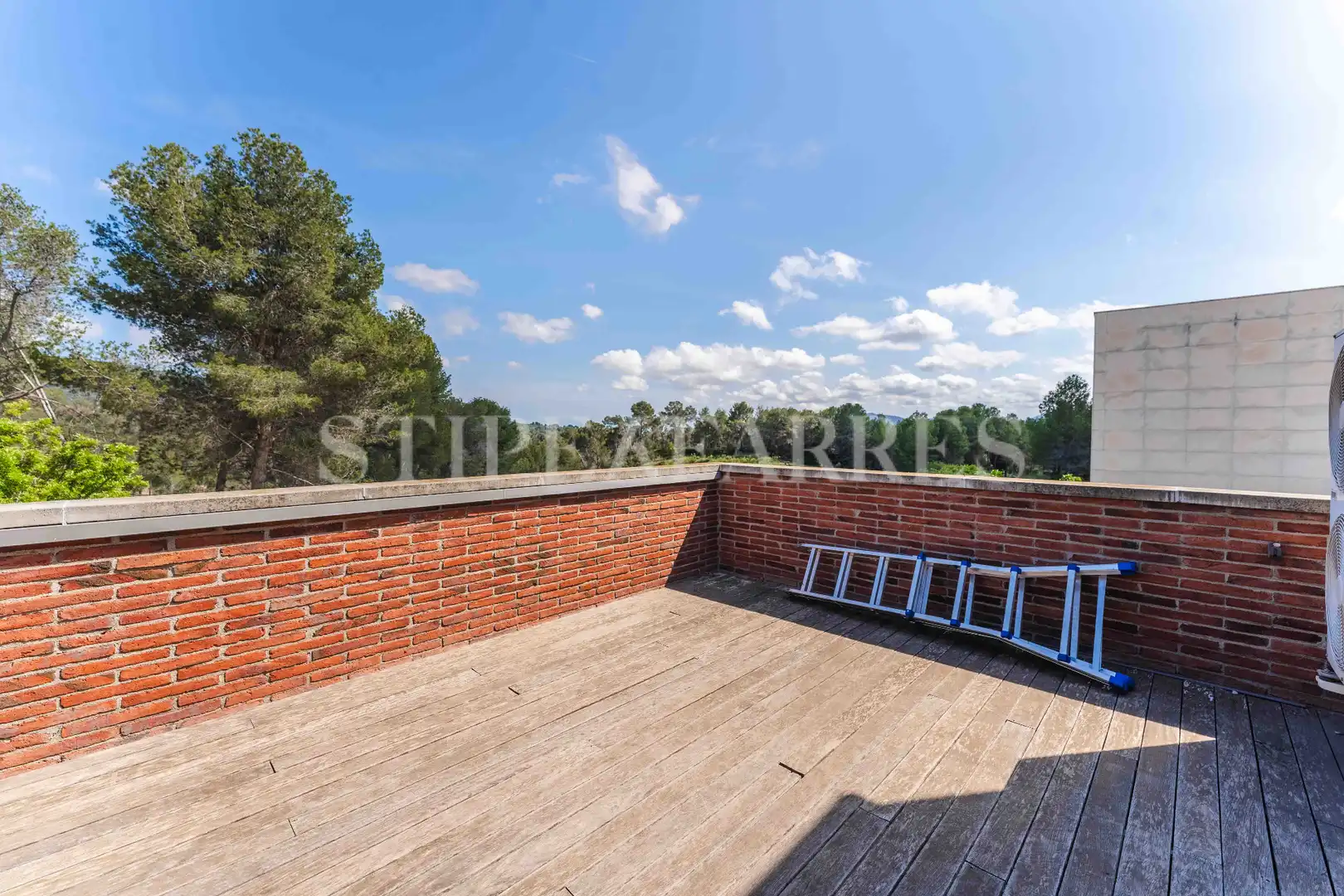 Terraza de Casa o chalet de alquiler en El Papiol con Aire acondicionado, Calefacción y Jardín privado