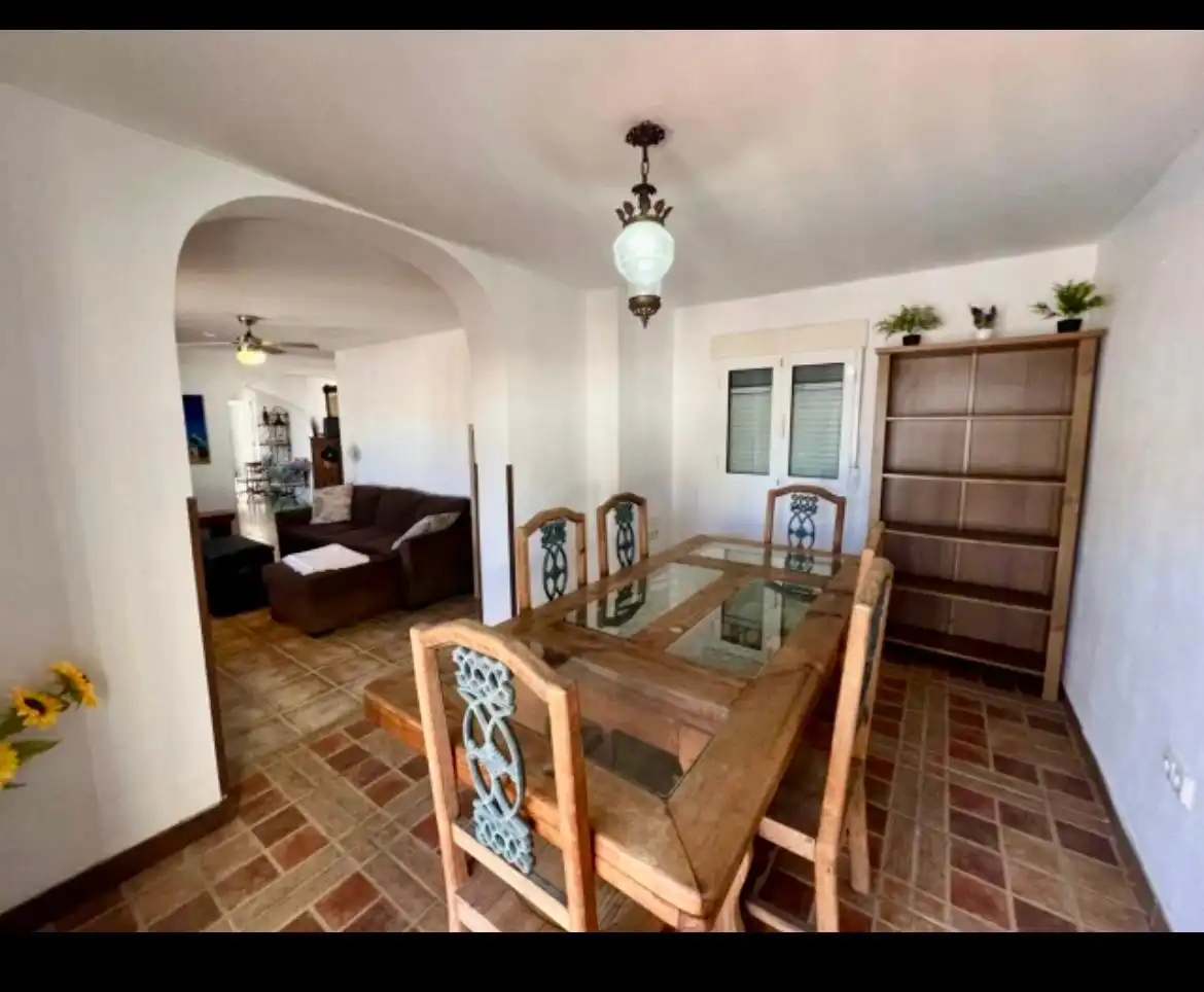 Menjador de Casa o xalet en venda en Elche / Elx amb Aire condicionat, Piscina i Moblat