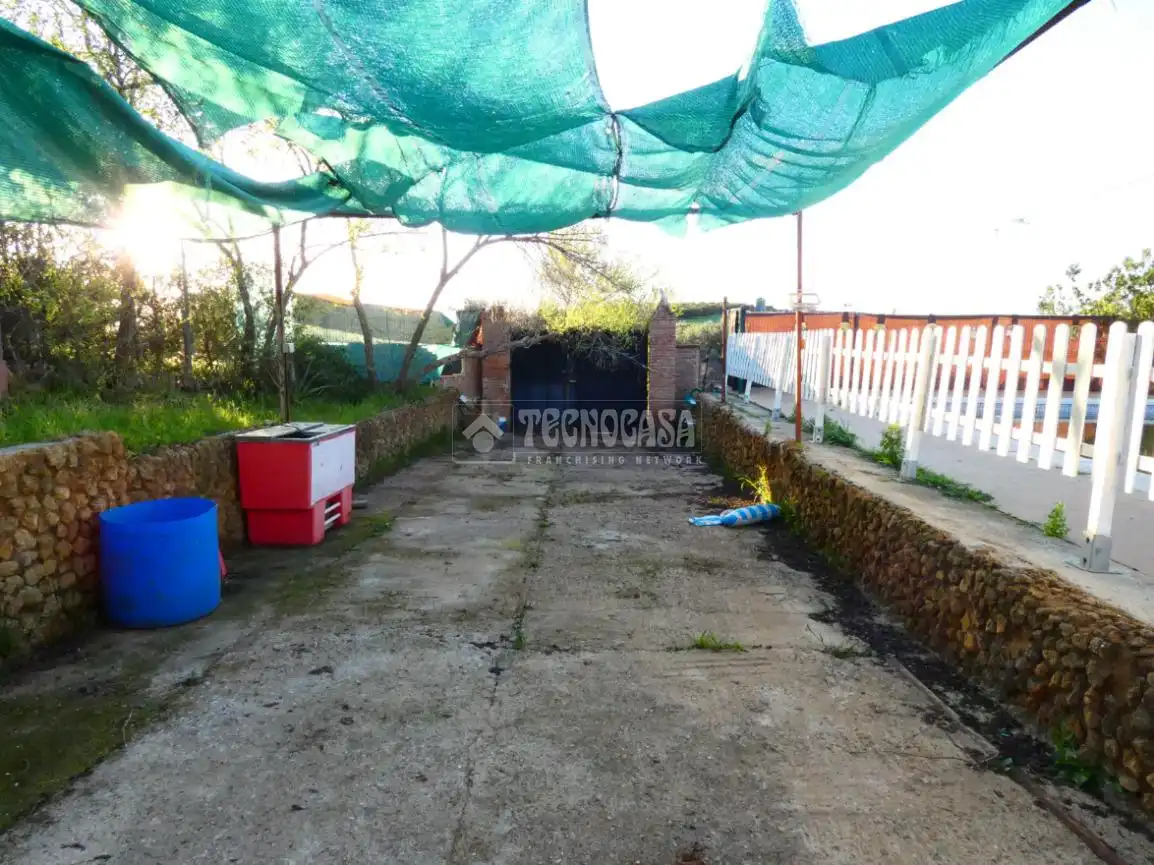 Finca rústica en venta en Carmona con Piscina