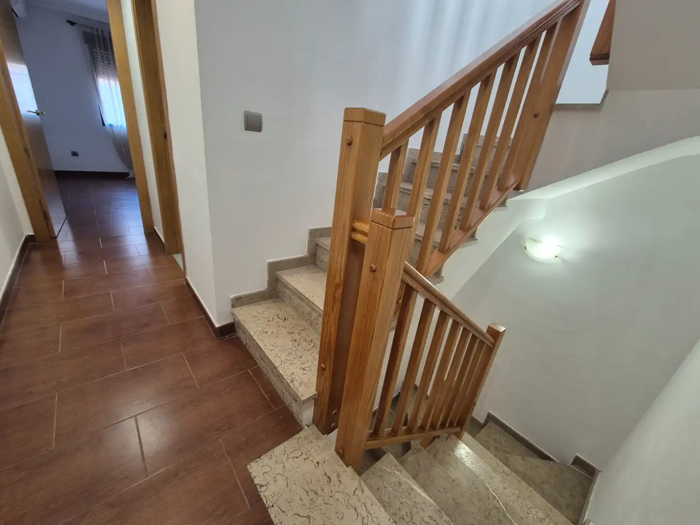 Einfamilien-Reihenhaus zur Miete in San Isidro mit Klimaanlage, Terrasse und Ofen