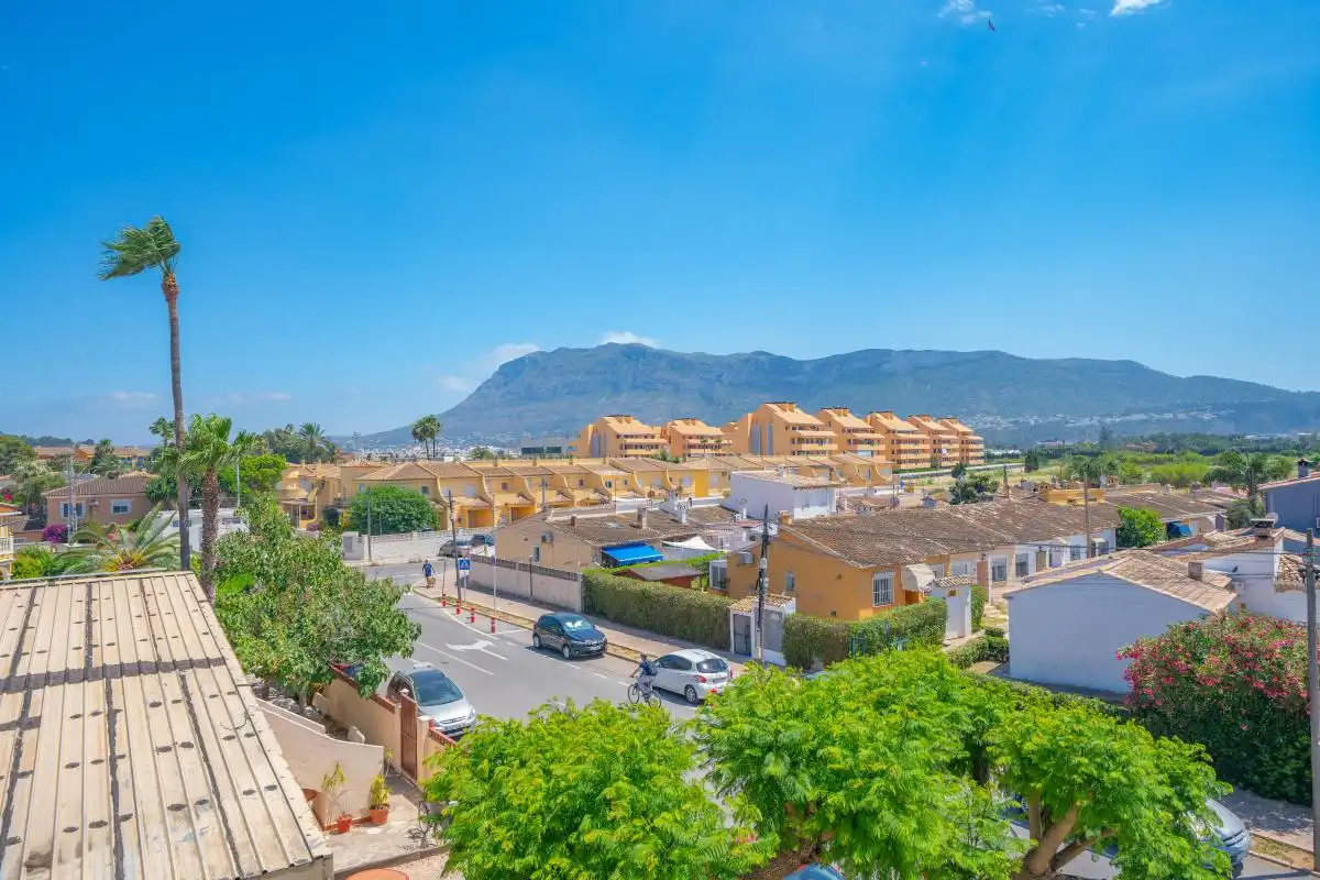 Vista exterior de Piso en venta en Dénia con Aire acondicionado, Calefacción y Jardín privado