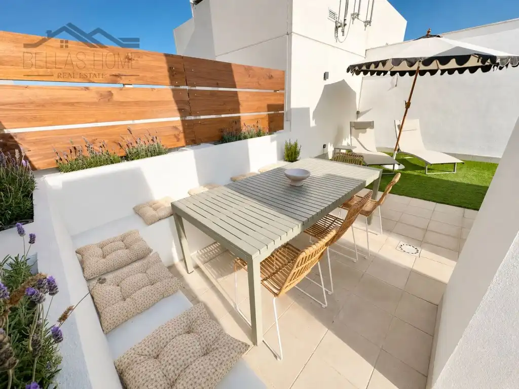 Terrace of Attic for sale in Estepona  with Air Conditioner and Terrace