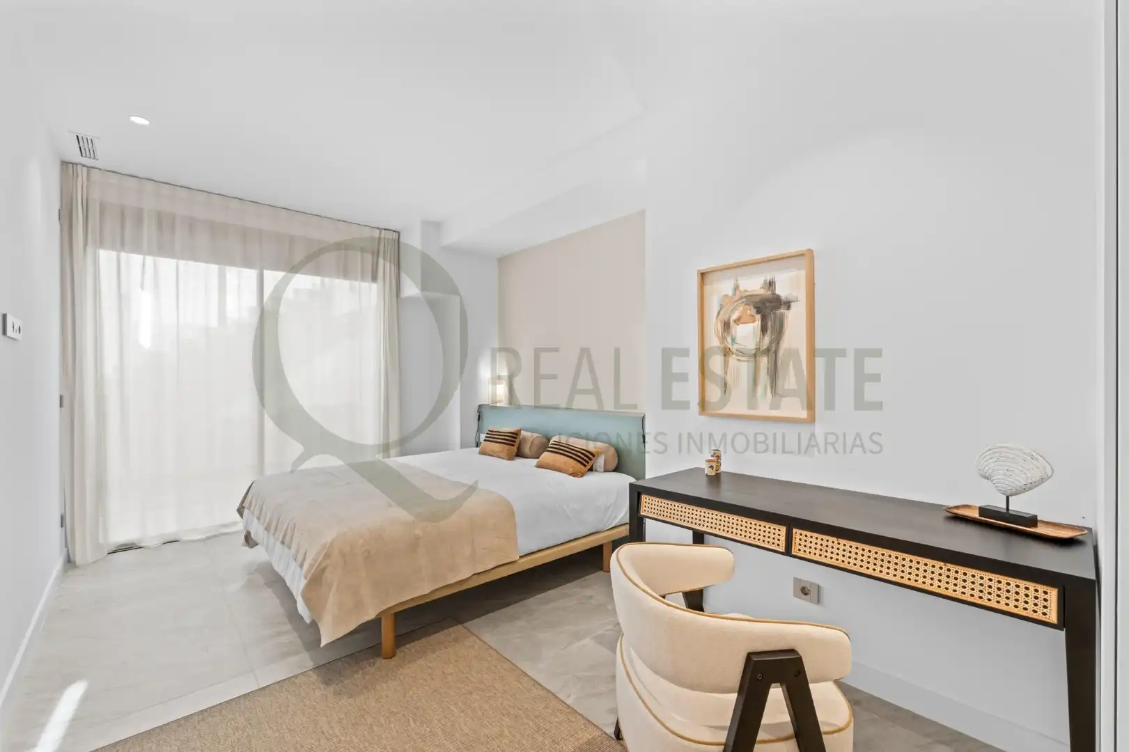 Habitación de Casa o chalet en venta en Benidorm con Aire acondicionado, Calefacción y Jardín privado
