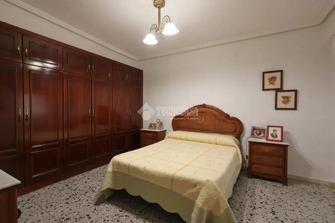 Dormitori de Pis en venda en Sagunto / Sagunt amb Balcó