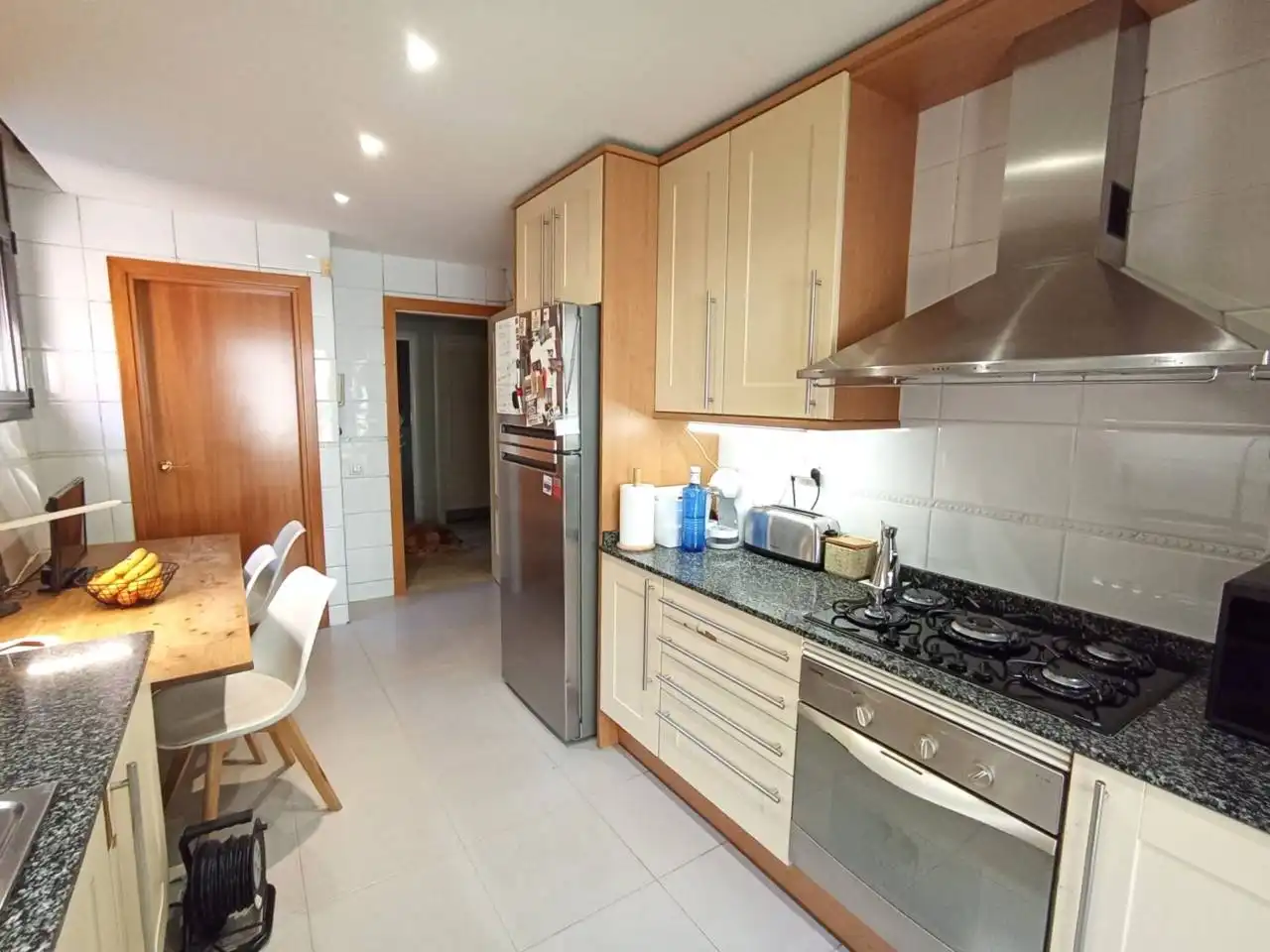 Casa aparellada amb jardí en venda a Calle Joan Coromines, imagen 36