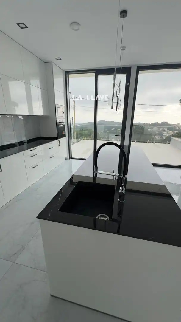 Cuina de Casa o xalet en venda en Lloret de Mar amb Aire condicionat, Calefacció i Terrassa
