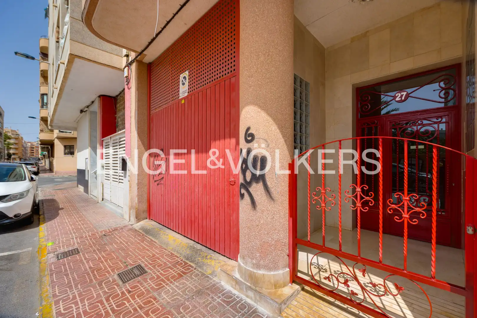 Außenansicht von Wohnung zum Verkauf in Torrevieja mit Klimaanlage, Heizung und Terrasse