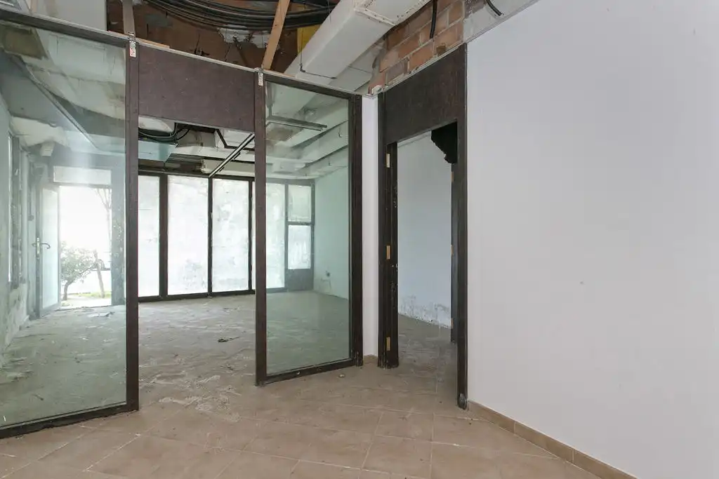 Local en venta en Avinyonet del Penedès