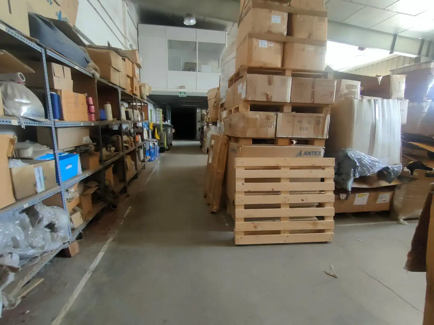 Nave industrial en venta en Rocafonda, imagen 3