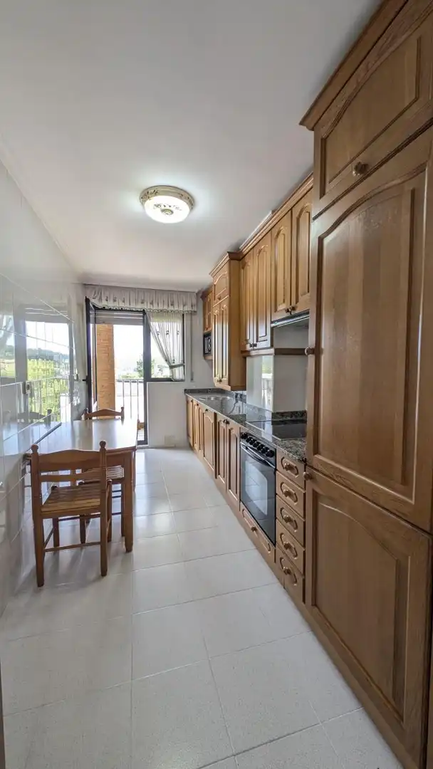 Cocina de Piso de alquiler en Piélagos con Calefacción, Terraza y Amueblado