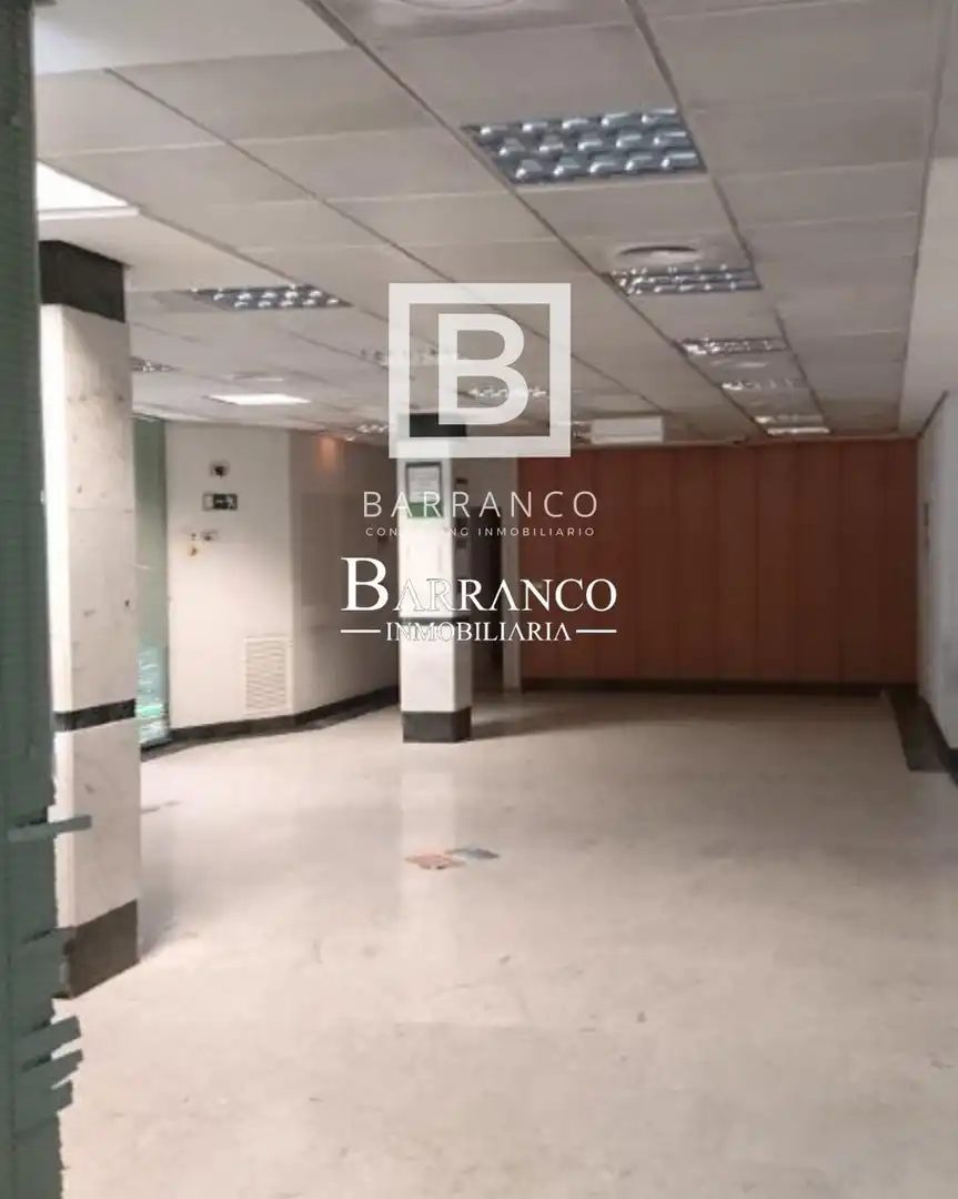 Local comercial en venta en Calle Real