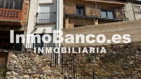 Foto 2 von Einfamilien-Reihenhaus zum Verkauf in Cirat, Castellón