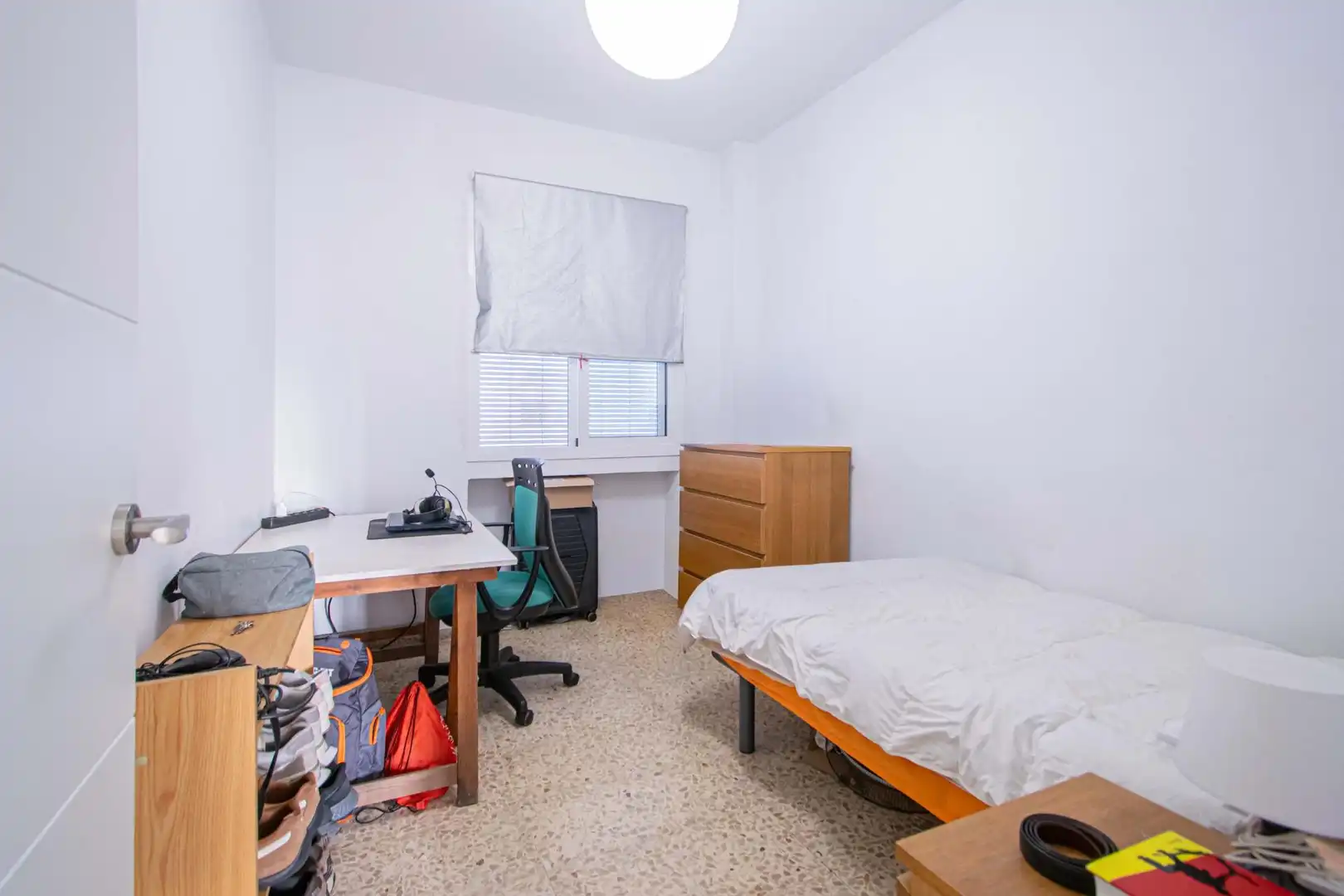 Bedroom of Flat for sale in Sevilla  with Air Conditioner, Terrace and Furnished