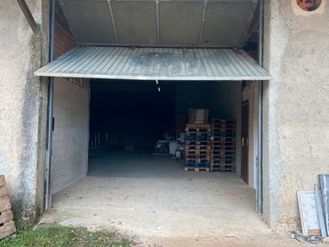 Nave industrial en alquiler en Carrer de la Ginesta 2