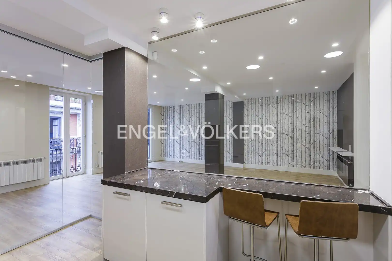 Cocina de Piso de alquiler en Bilbao  con Aire acondicionado, Calefacción y Balcón