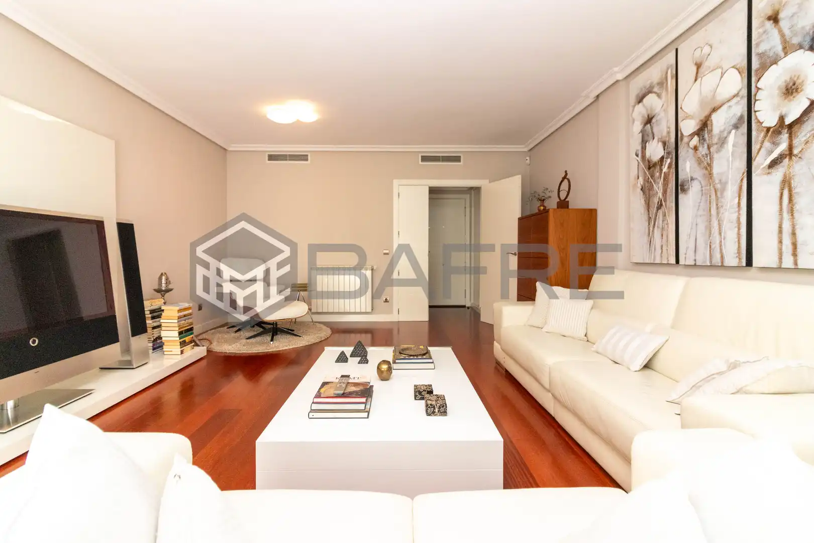 Living room of Attic for sale in Arganda del Rey  with Air Conditioner, Heating and Parquet flooring