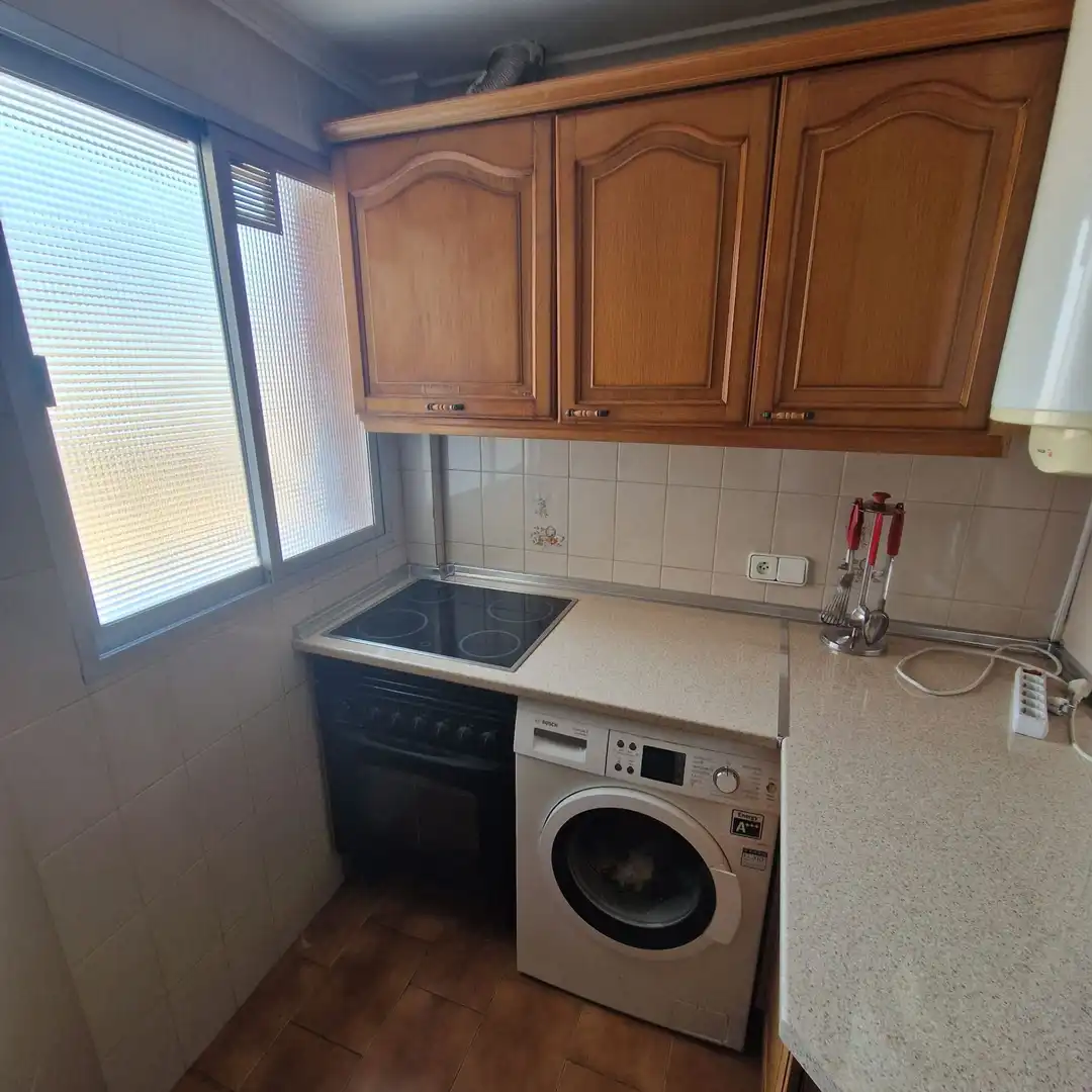 Flat for rent in Nuestra Señora de los Clarines, Parque Victoria Eugenia