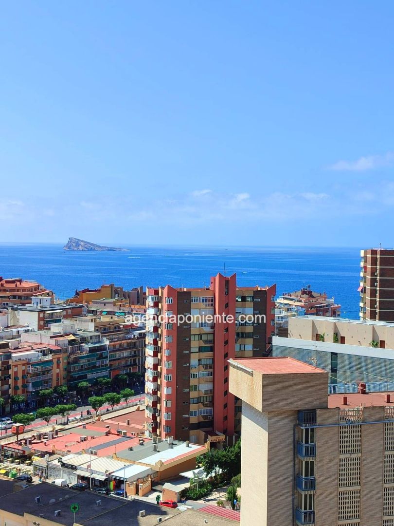 Exterior view of Apartment to rent in Benidorm  with Terrace, Furnished and Washing machine