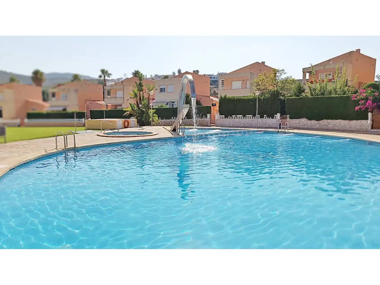 Casa amb piscina en venda a Camino Cervera, imagen 37