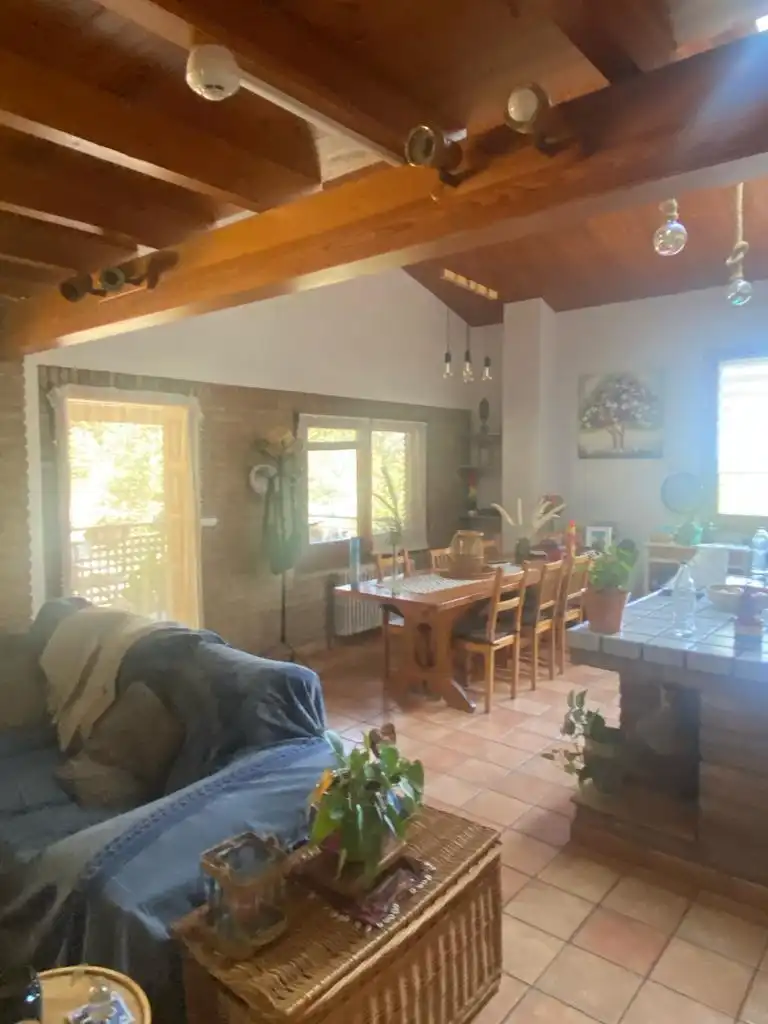 Esszimmer von Country house zum Verkauf in Porqueres mit Heizung, Privatgarten und Ofen