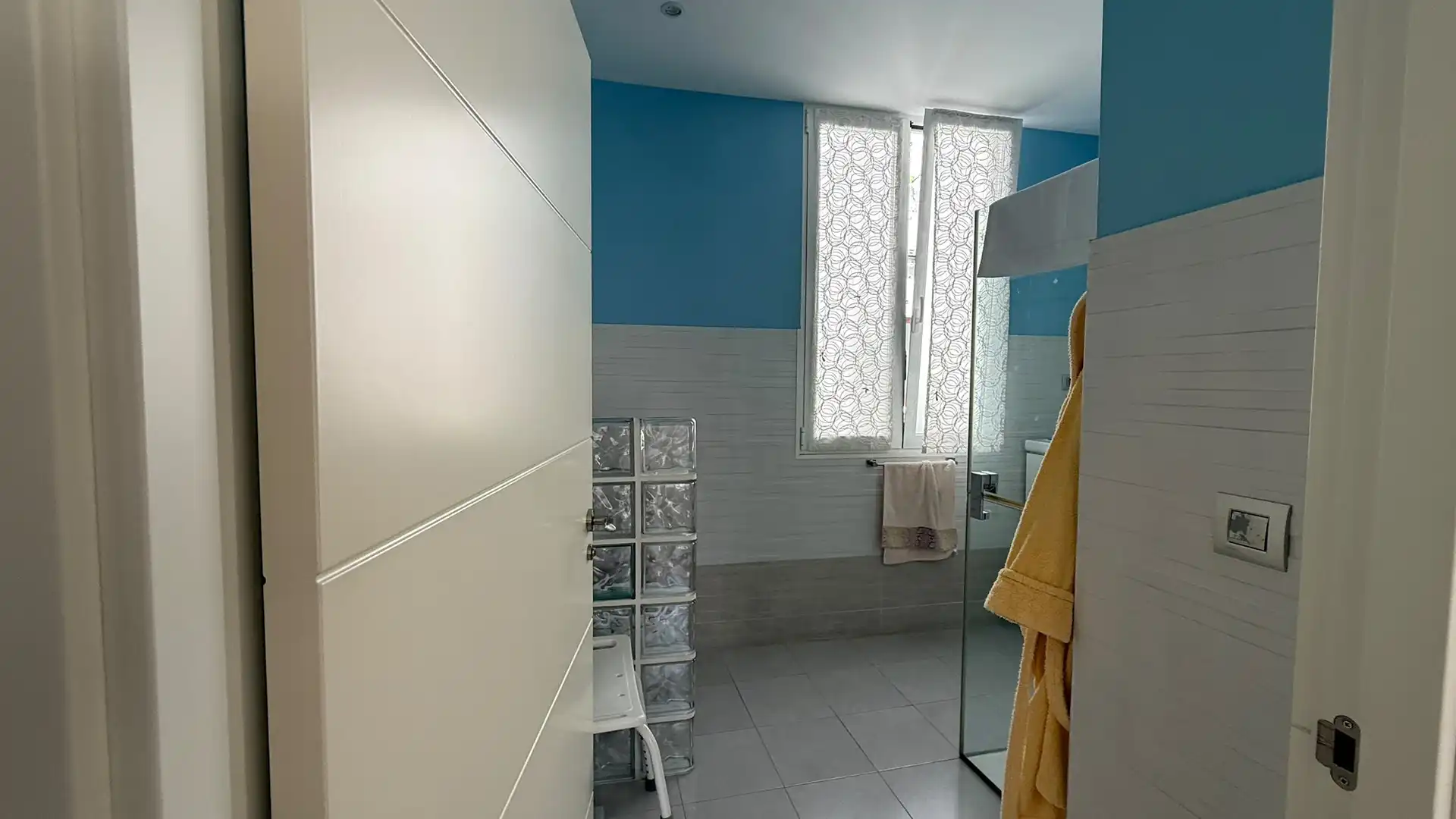 Baño de Piso en venta en Bilbao  con Calefacción y Balcón