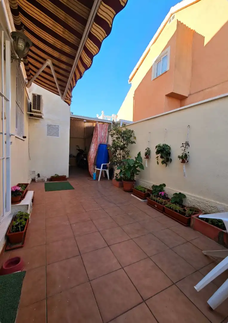 Terrassa de Casa adosada en venda en Los Alcázares amb Aire condicionat, Terrassa i Moblat
