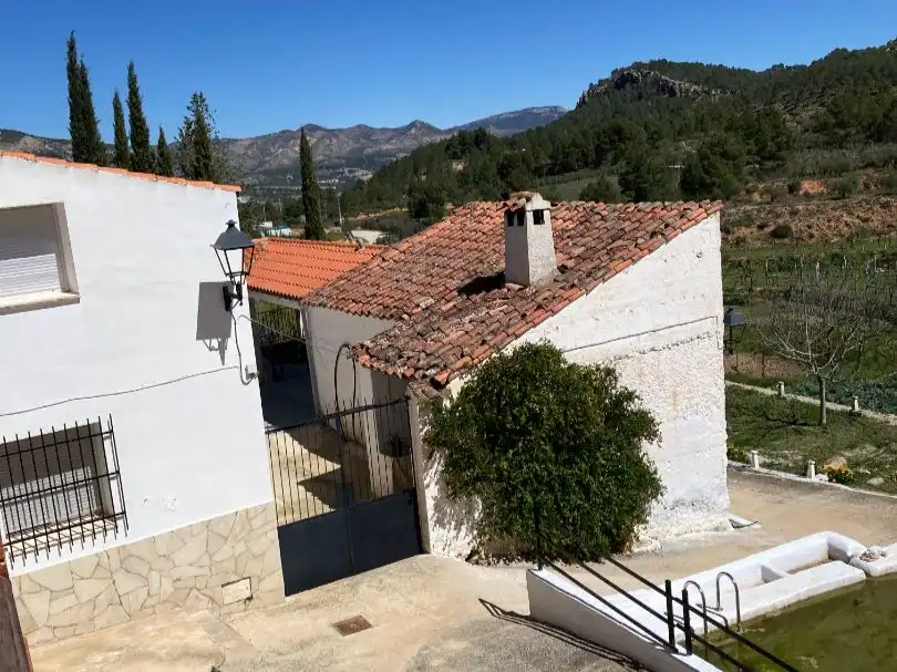 Piso de alquiler en Yeste, Albacete