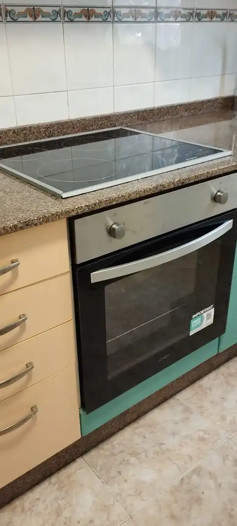 Küche von Wohnung zur Miete in Culleredo mit Heizung