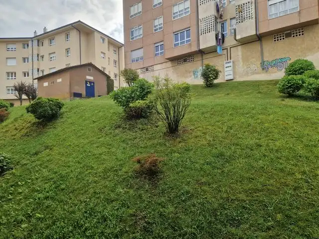 Piso en venta en Teo con Calefacción, Parquet y Trastero