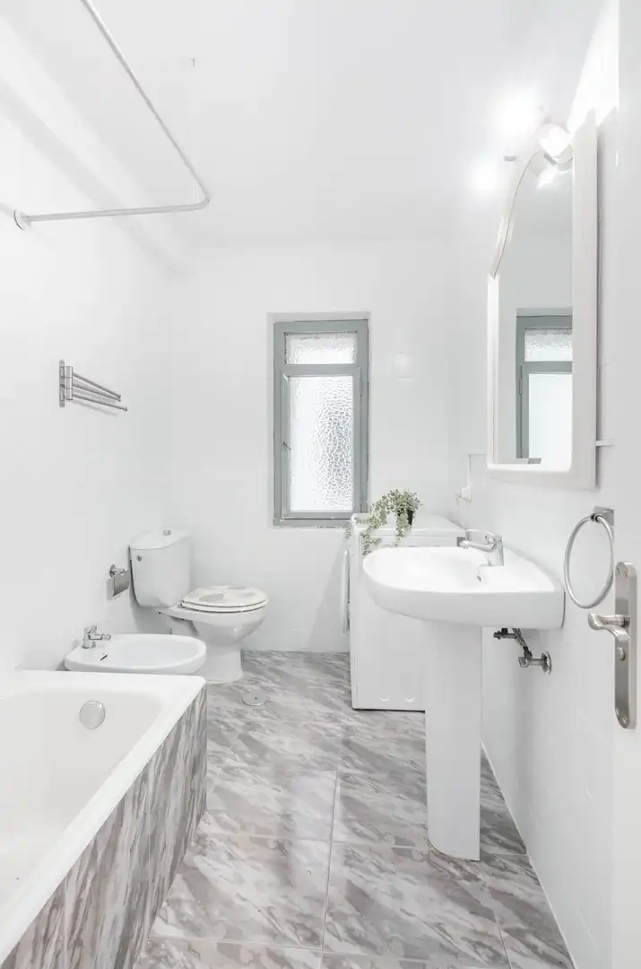 Baño de Piso en venta en Siero con Calefacción y Trastero