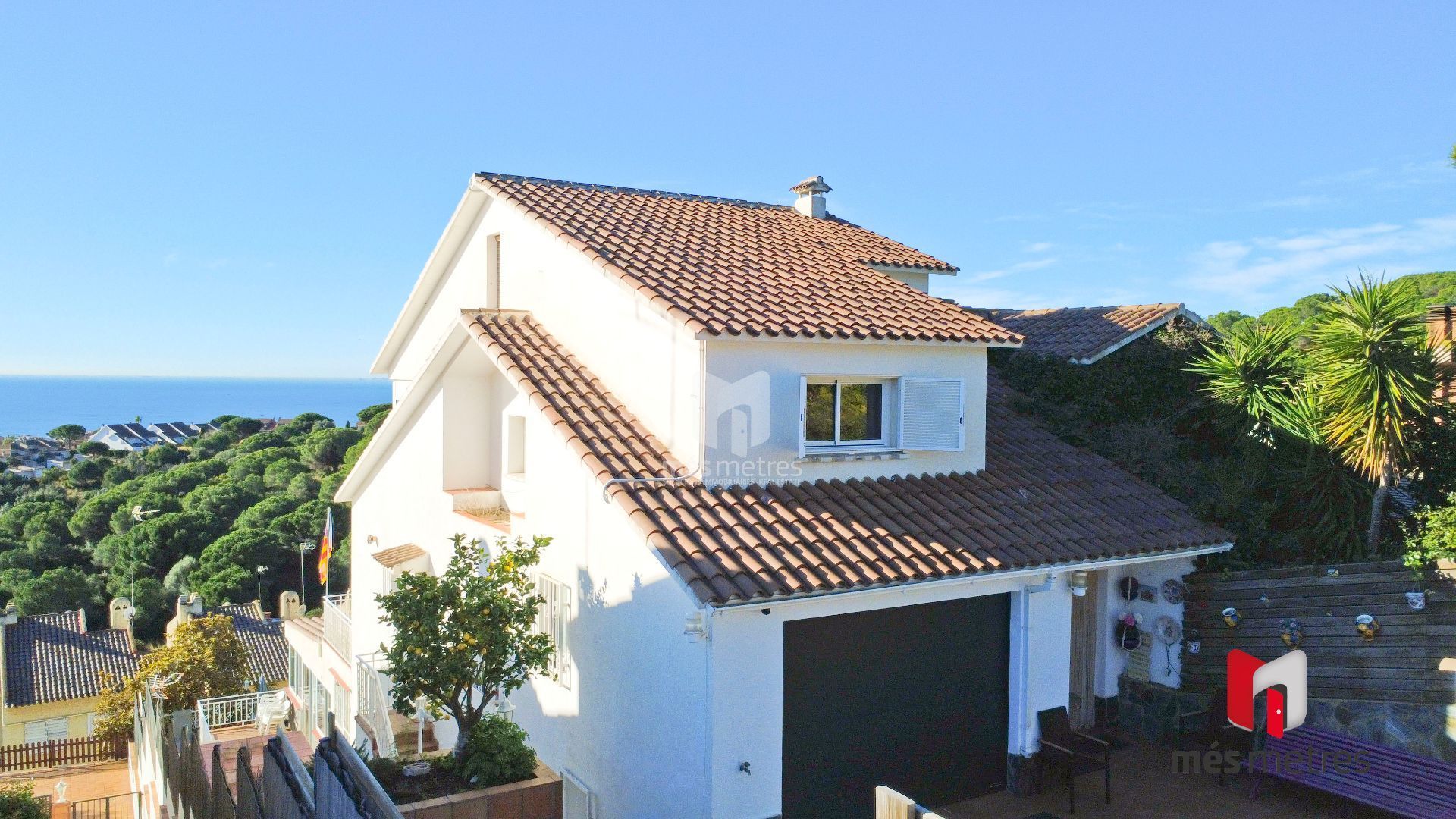 Vista exterior de Casa o xalet en venda en Teià amb Calefacció, Jardí privat i Traster