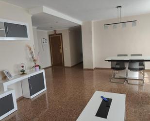 Sala d'estar de Àtic en venda en Alzira amb Aire condicionat i Balcó