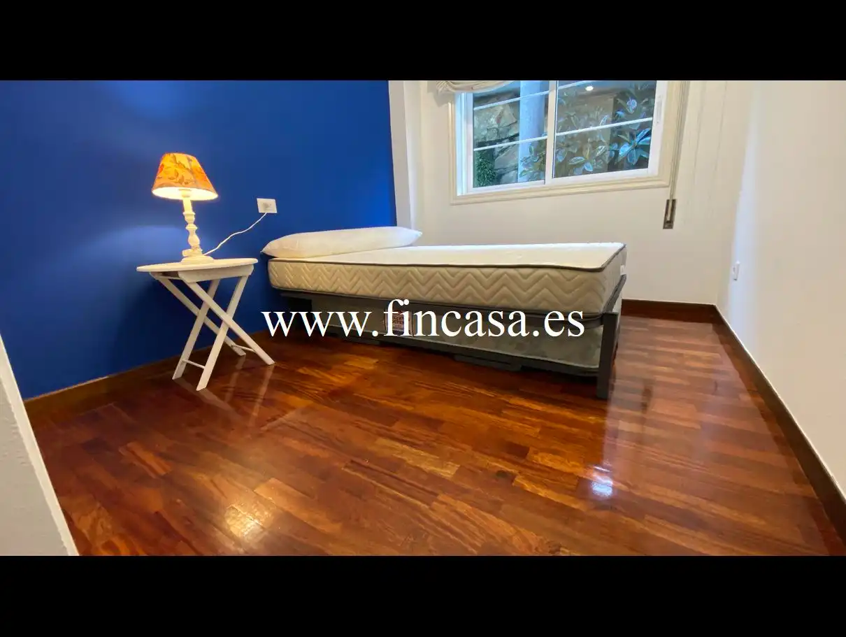Habitación de Piso de alquiler en Baiona con Calefacción, Terraza y Amueblado