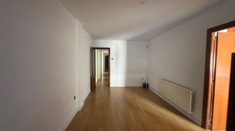 Foto 3 de Piso en venta en C/ de la Pobla de Montornes, Centre, Torredembarra