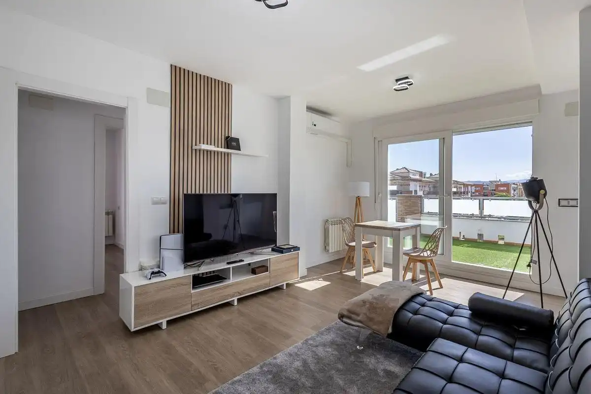 Àtic amb ascensor en venda a Calle Torrente Ballester 3, imagen 7
