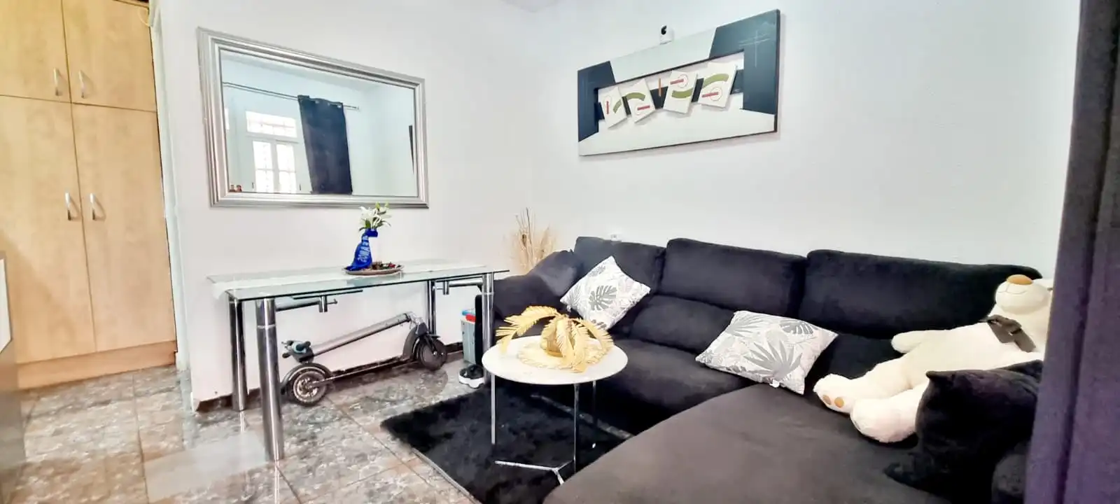 Living room of Flat for sale in L'Hospitalet de Llobregat  with Air Conditioner and Furnished