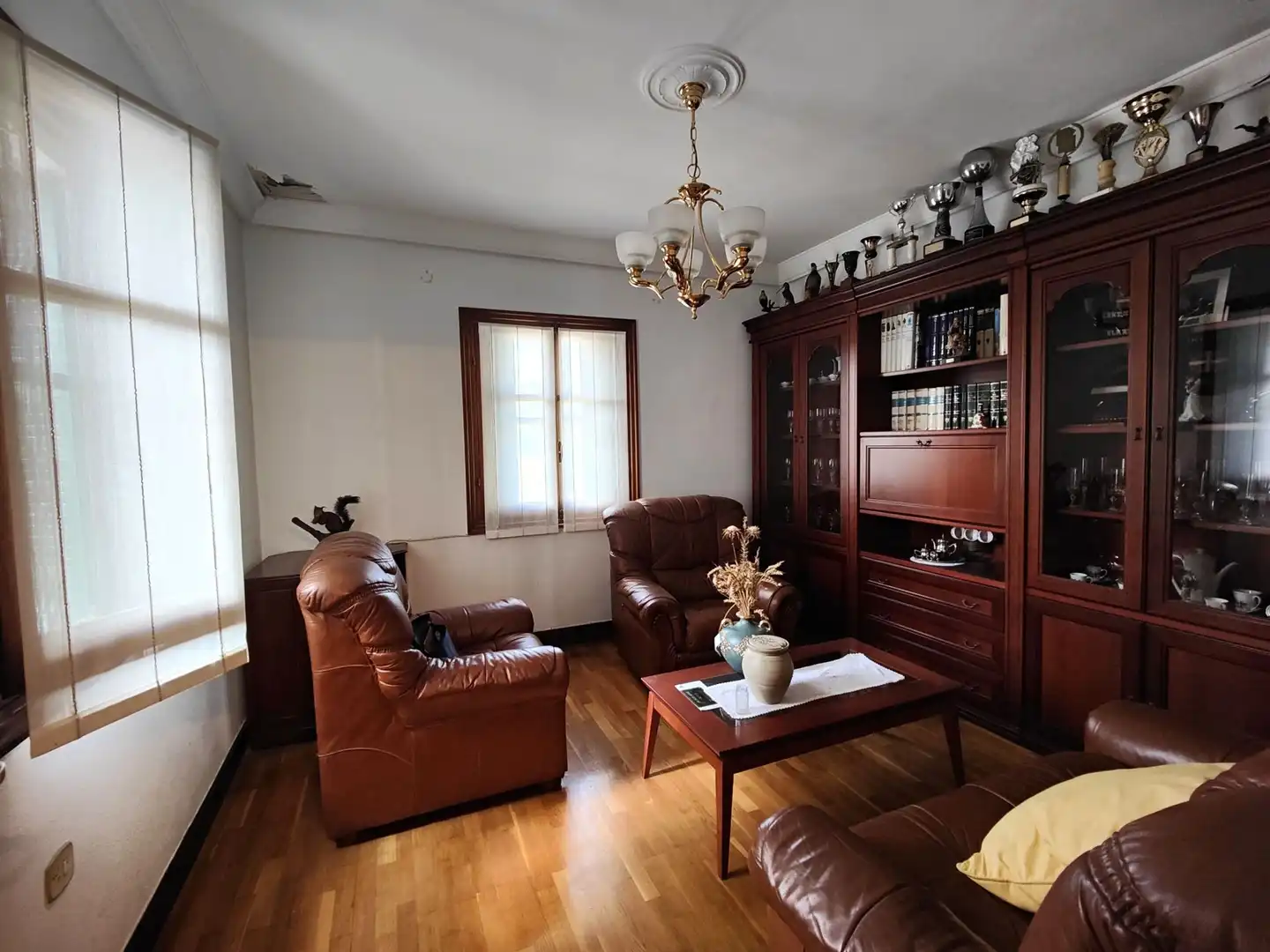 Sala de estar de Casa o chalet en venta en Lasarte-Oria con Calefacción, Jardín privado y Terraza