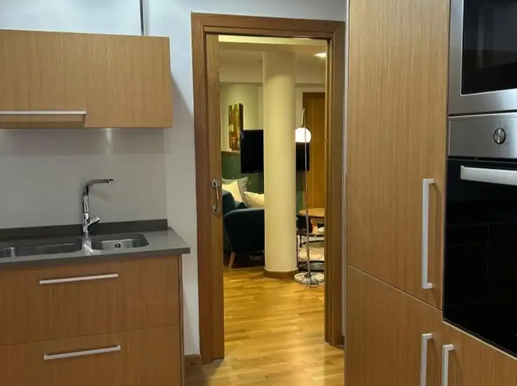 Piso en venta en Ourense Capital  con Calefacción, Amueblado y Balcón