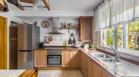 Foto 5 de Casa adosada en venda a Campo Real, Madrid