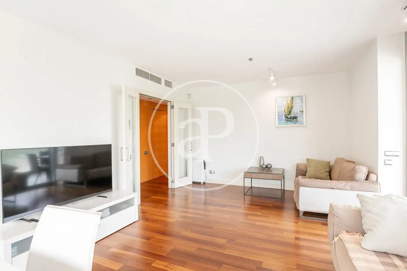 Sala de estar de Piso en venta en Barcelona con Aire acondicionado, Calefacción y Jardín privado
