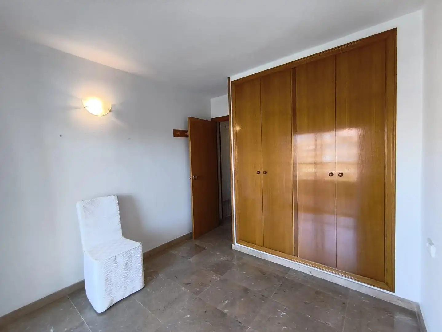 Habitación de Apartamento en venta en Salou con Terraza y Amueblado