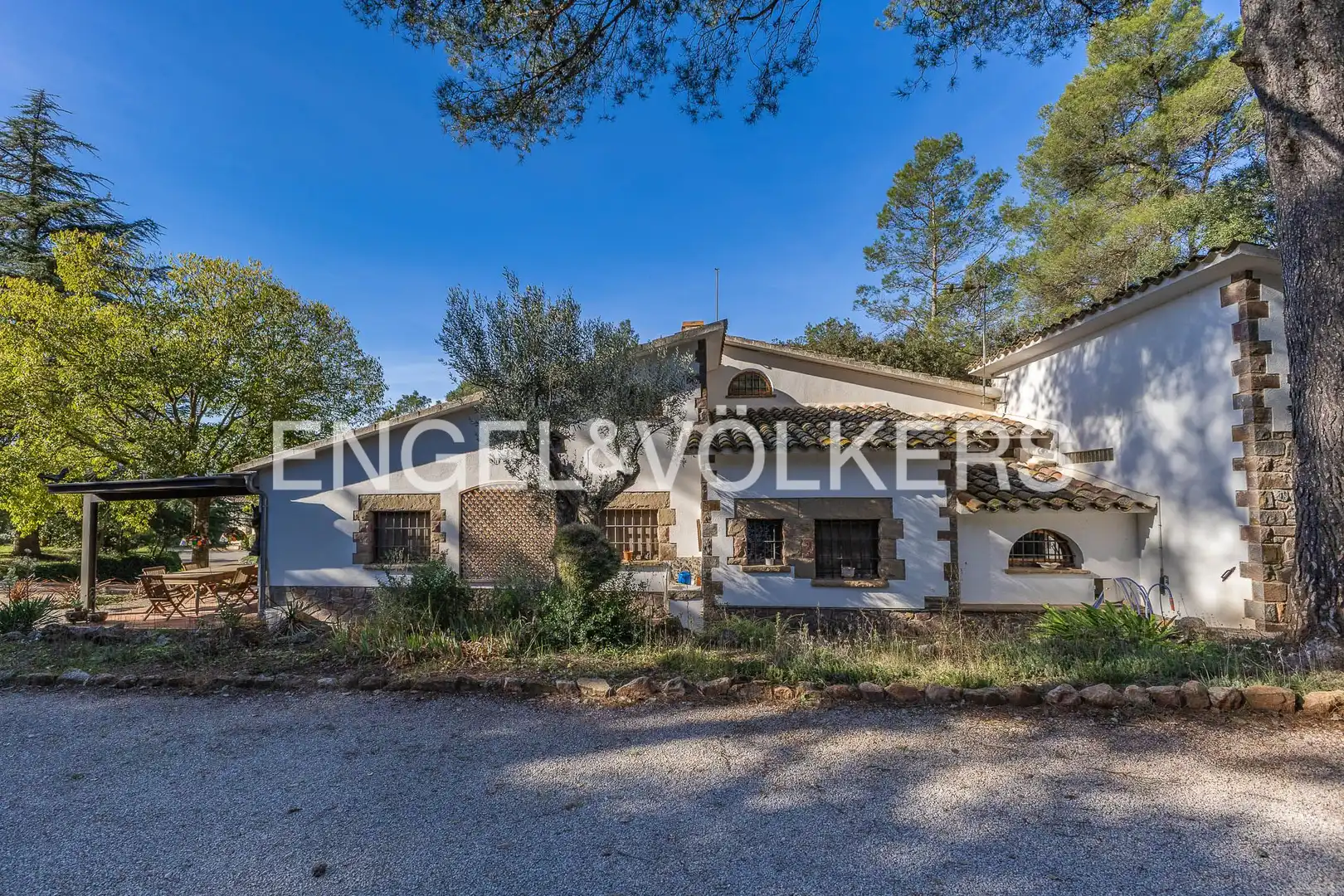 Vista exterior de Finca rústica en venda en Bigues i Riells del Fai amb Calefacció, Jardí privat i Terrassa