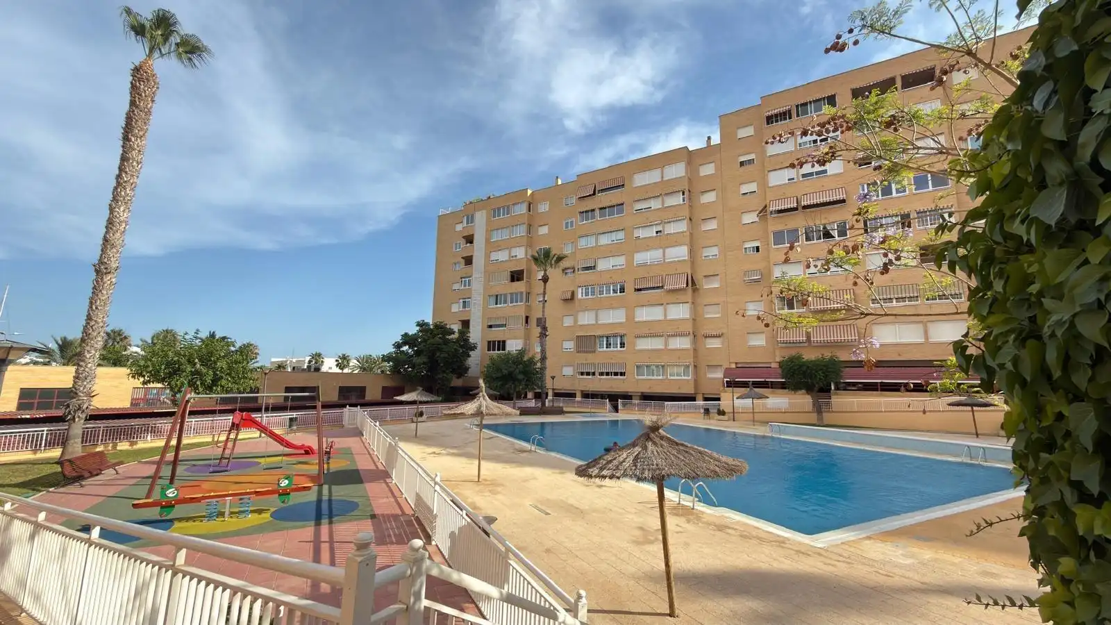 Exterior view of Flat for rent in Alicante / Alacant  with Air Conditioner, Terrace and Furnished
