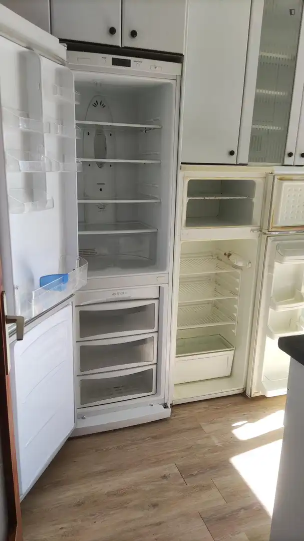 Cuina de Casa o xalet per a compartir en Salamanca amb Calefacció, Moblat i Forn