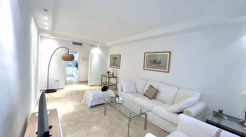 Foto 4 de Piso en venta en Calle Jesus Puente, 22, Puerto Banús, Marbella