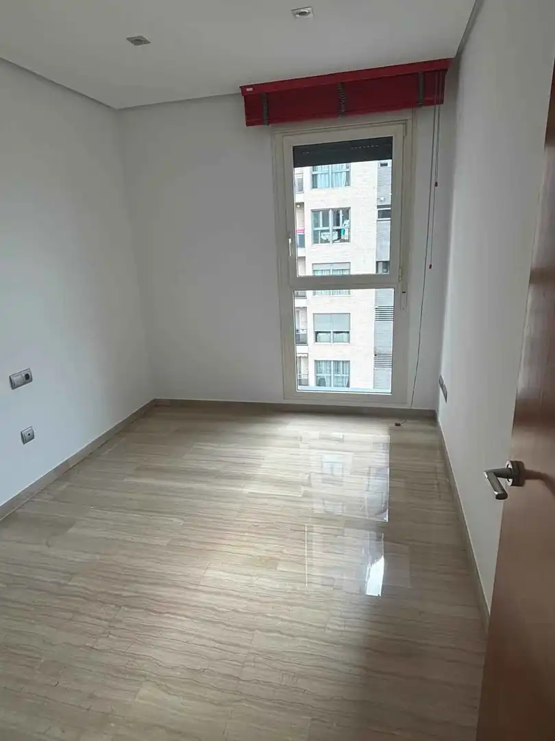 Wohnung zur Miete in Avinguda de les Corts Valencianes, 26, Barrio de Benicalap