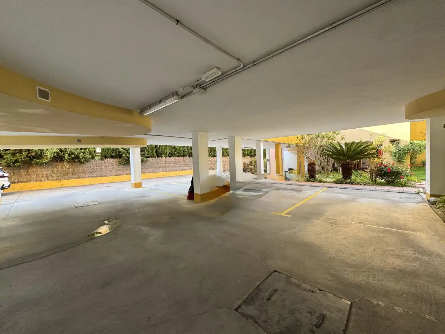 Parkplatz von Wohnung zum Verkauf in El Puerto de Santa María mit Klimaanlage, Terrasse und Gemeinschaftspool